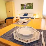 Apartment Apartmaji Alpski Cvet - Hisa Gorenc