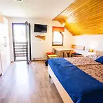 Apartmaji Alpski Cvet - Hisa Gorenc Apartment Bohinj