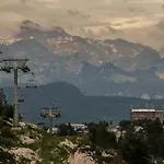 Apartmaji Alpski Cvet - Hisa Gorenc