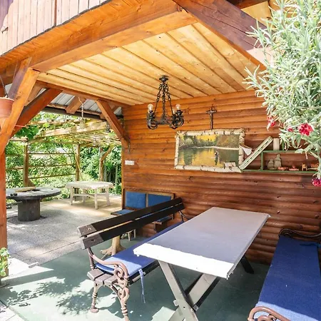 Apartmaji Alpski Cvet - Hisa Gorenc * Bohinj