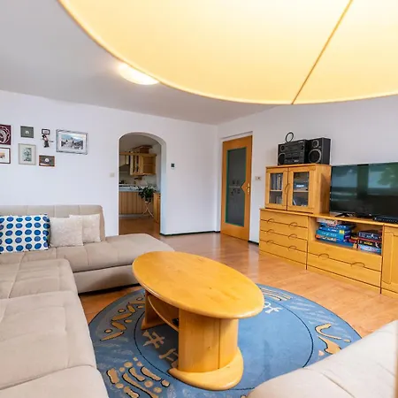 Apartment Apartmaji Alpski Cvet - Hisa Gorenc