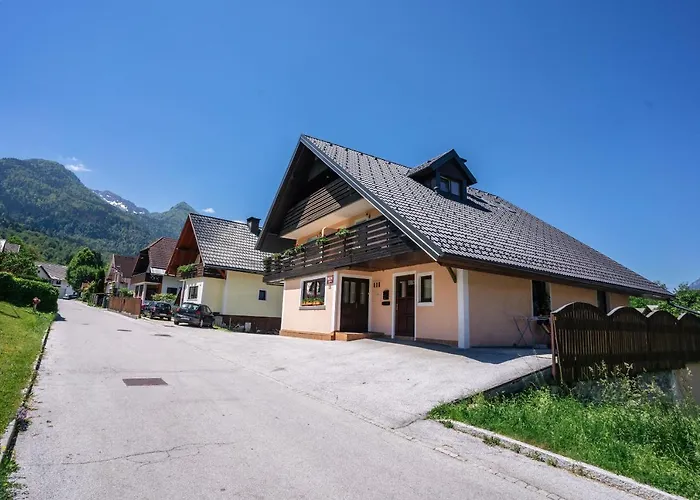 דירה Apartmaji Alpski Cvet - Hisa Gorenc בוהין