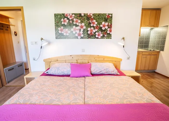 Apartmaji Alpski Cvet - Hisa Gorenc