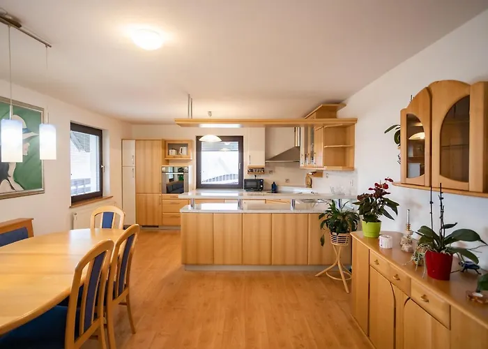 Apartmaji Alpski Cvet - Hisa Gorenc דירה בוהין