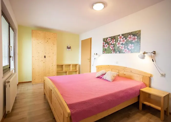 דירה Apartmaji Alpski Cvet - Hisa Gorenc